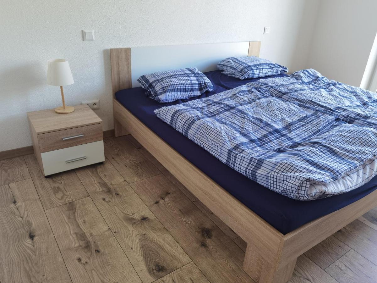 Appartamento Sunset House Piestany Cervena Veza Banka Esterno foto
